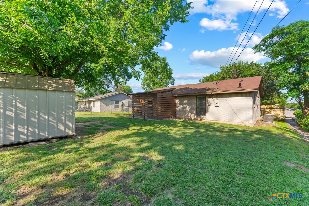 main property photo 26