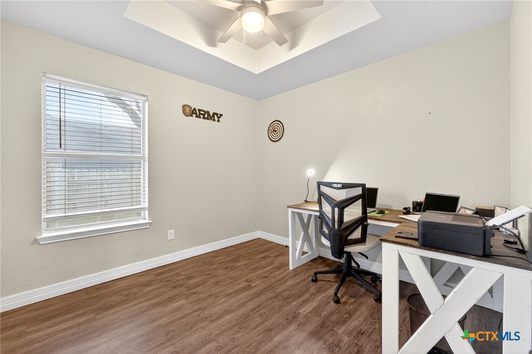 main property photo 13