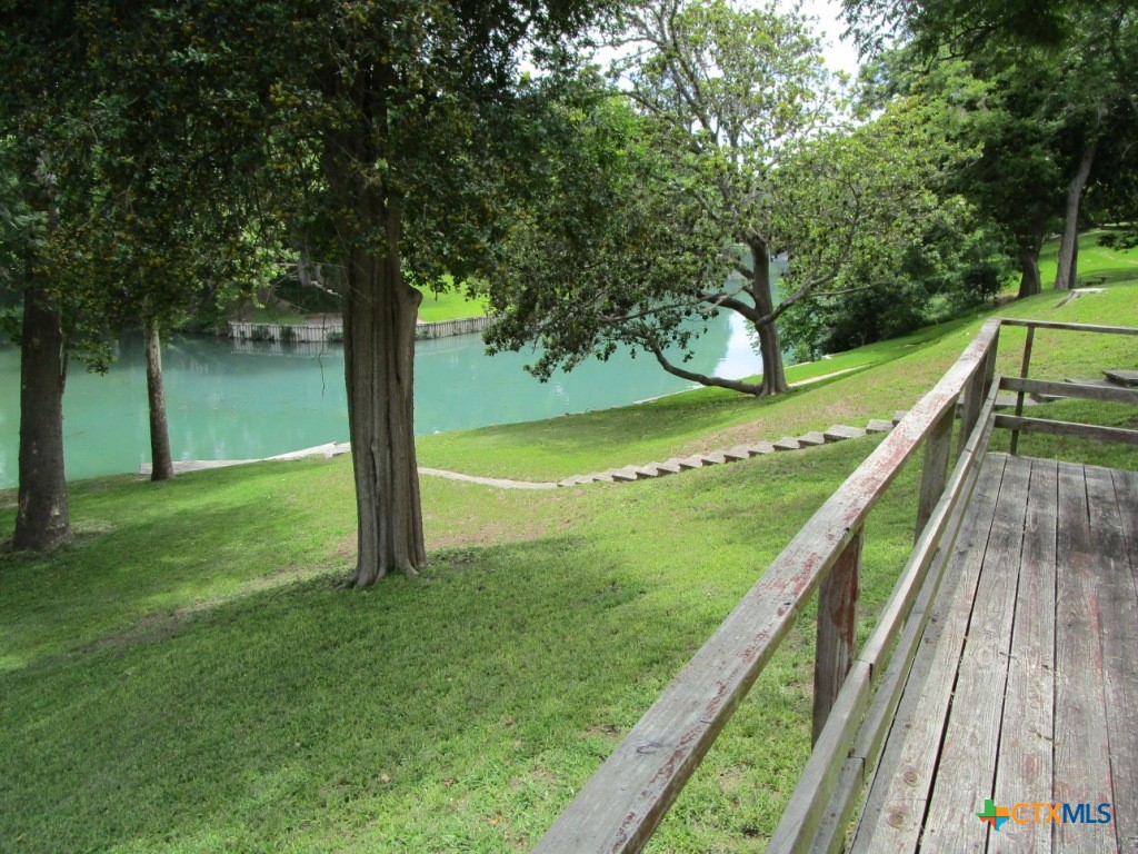 main property photo 11