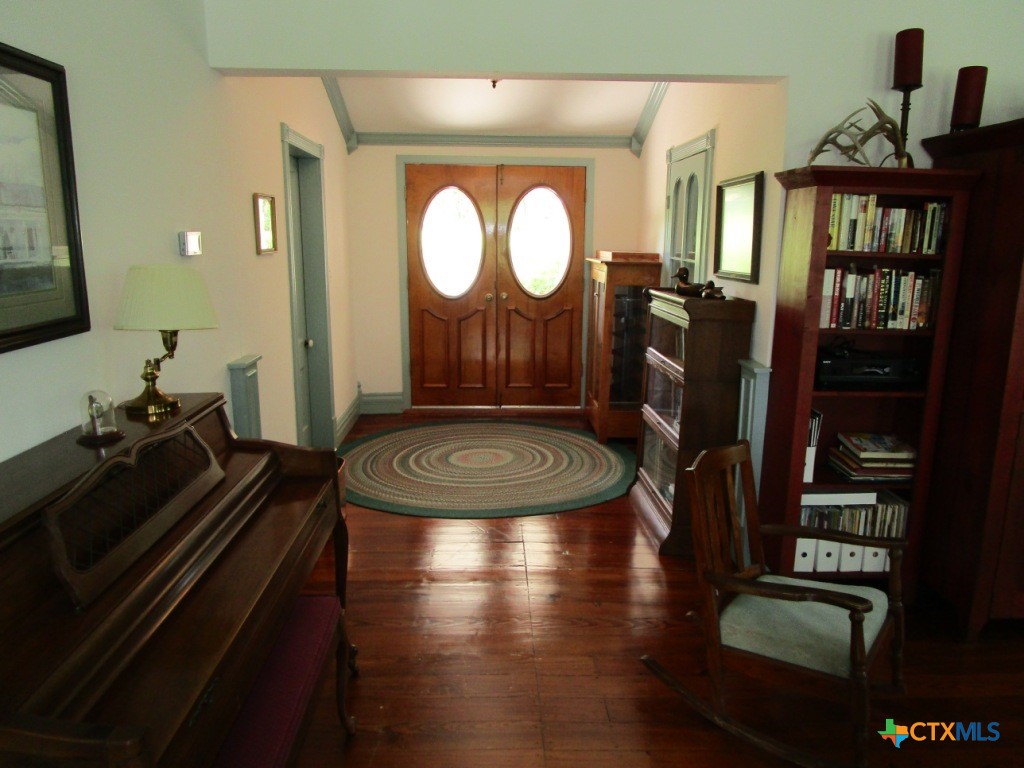 main property photo 31