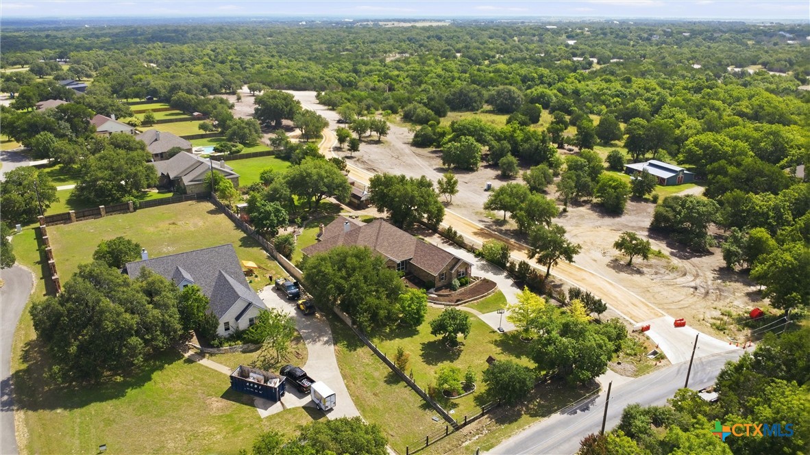 main property photo 44