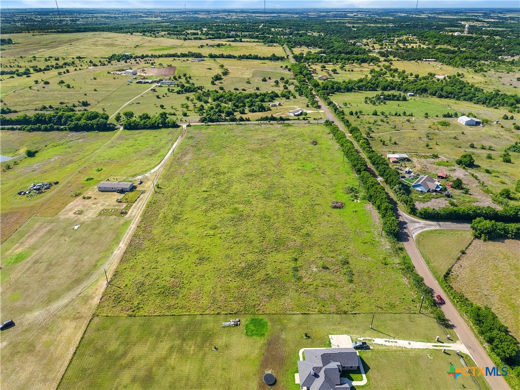 main property photo 12