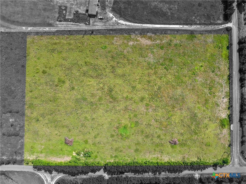 main property photo 15