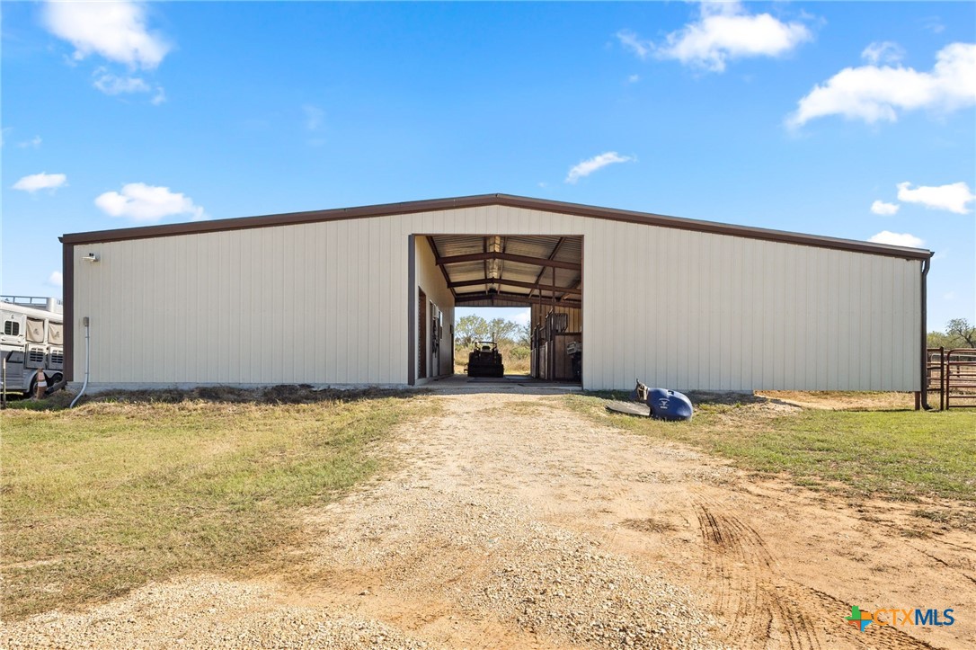 main property photo 34