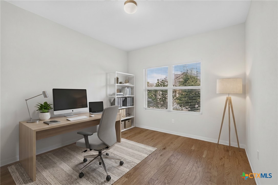 main property photo 3