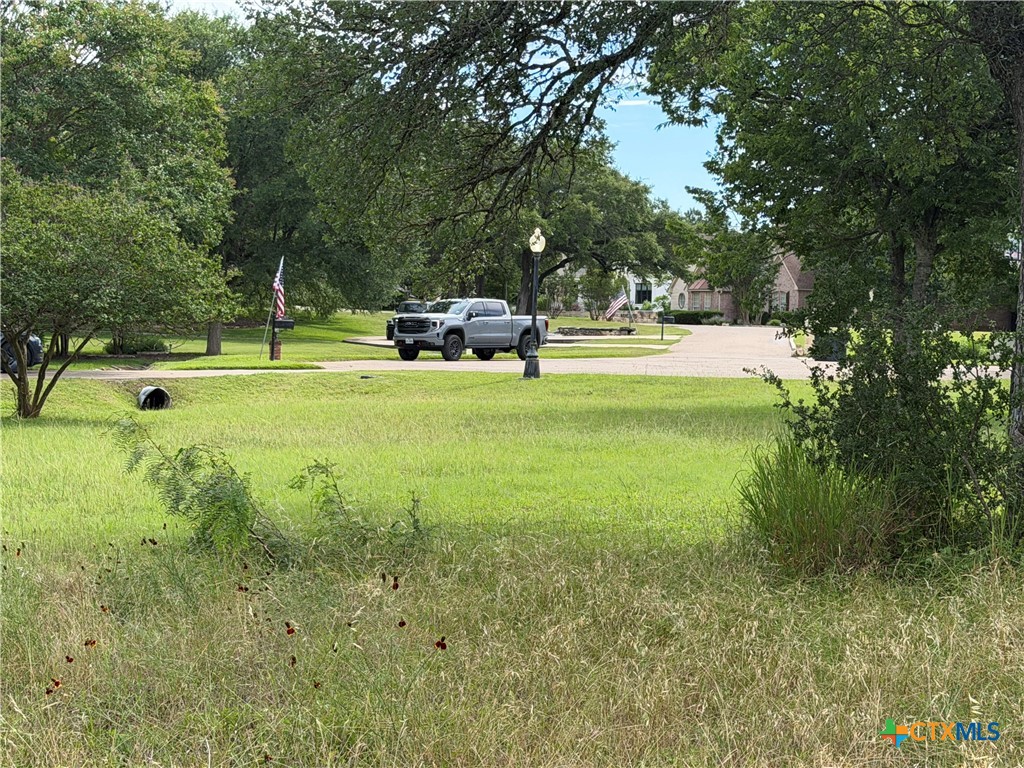 main property photo 9