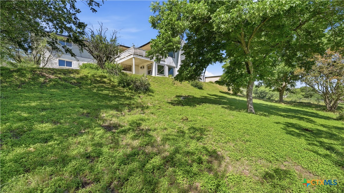main property photo 41