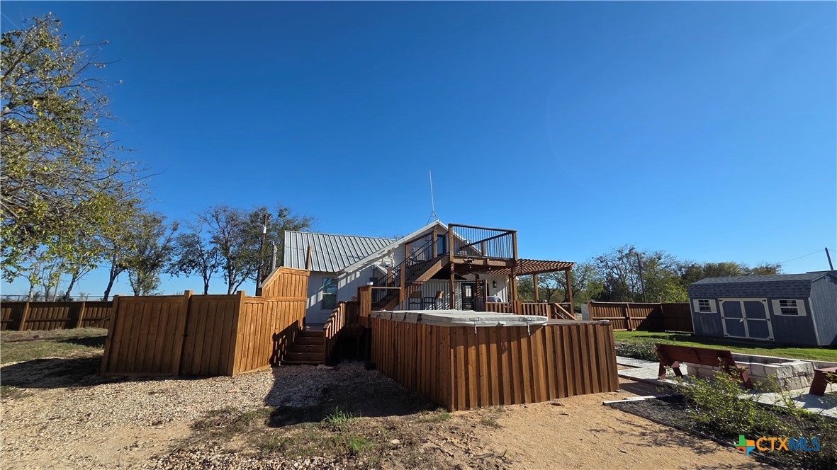 main property photo 24