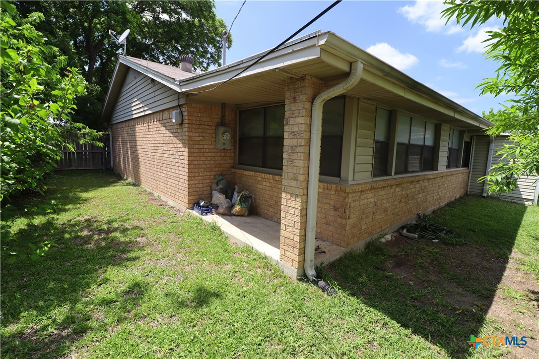 main property photo 38