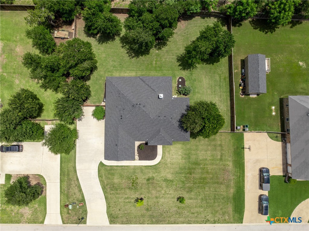 main property photo 46