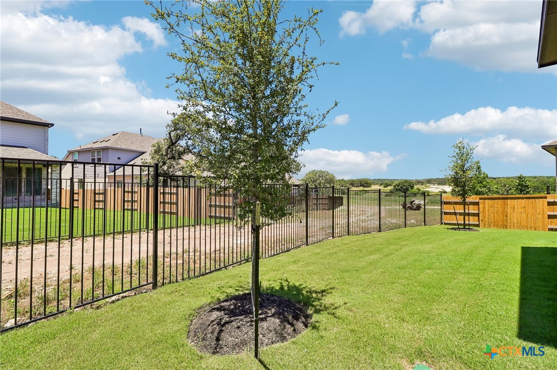 main property photo 37