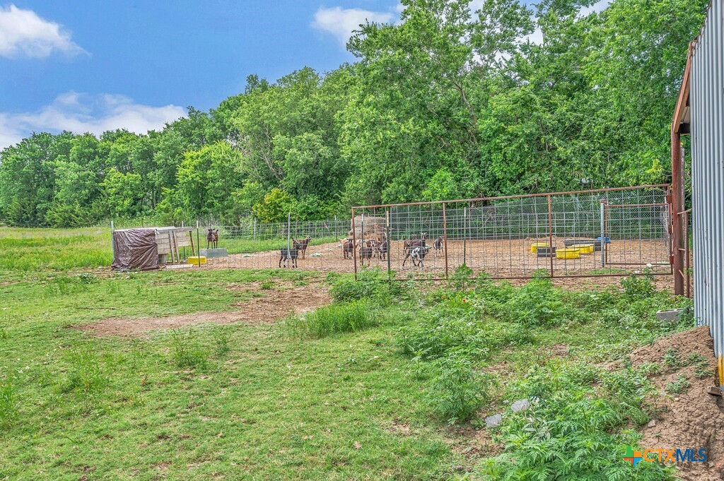main property photo 25