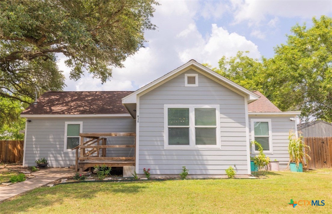 main property photo 41
