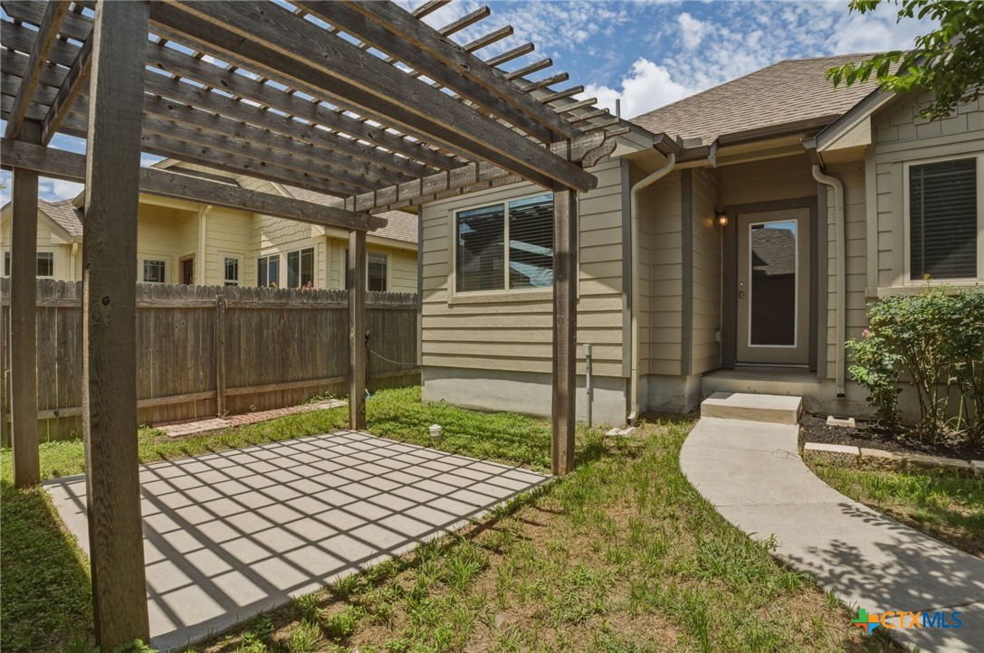 main property photo 20