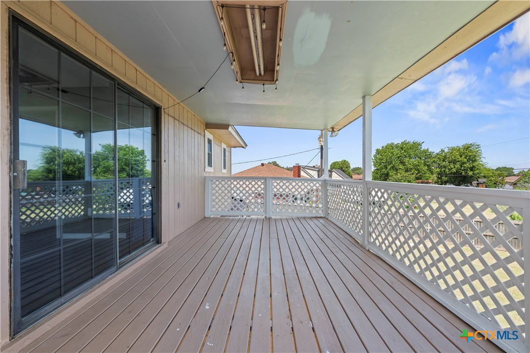 main property photo 38