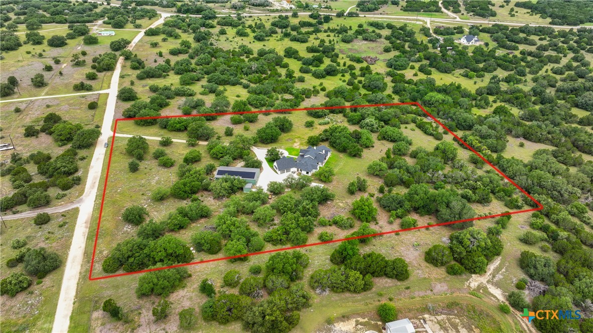 main property photo 41