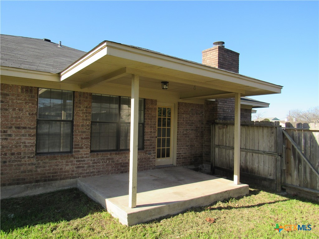 main property photo 18