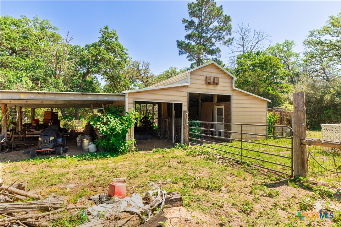main property photo 12