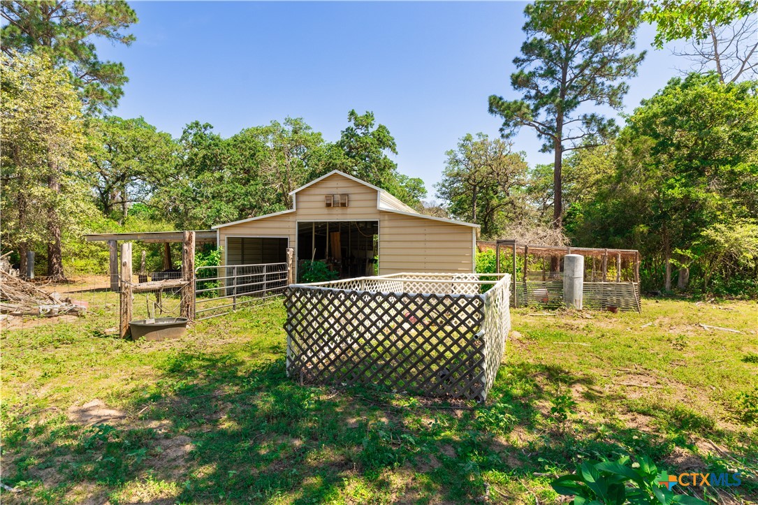 main property photo 27