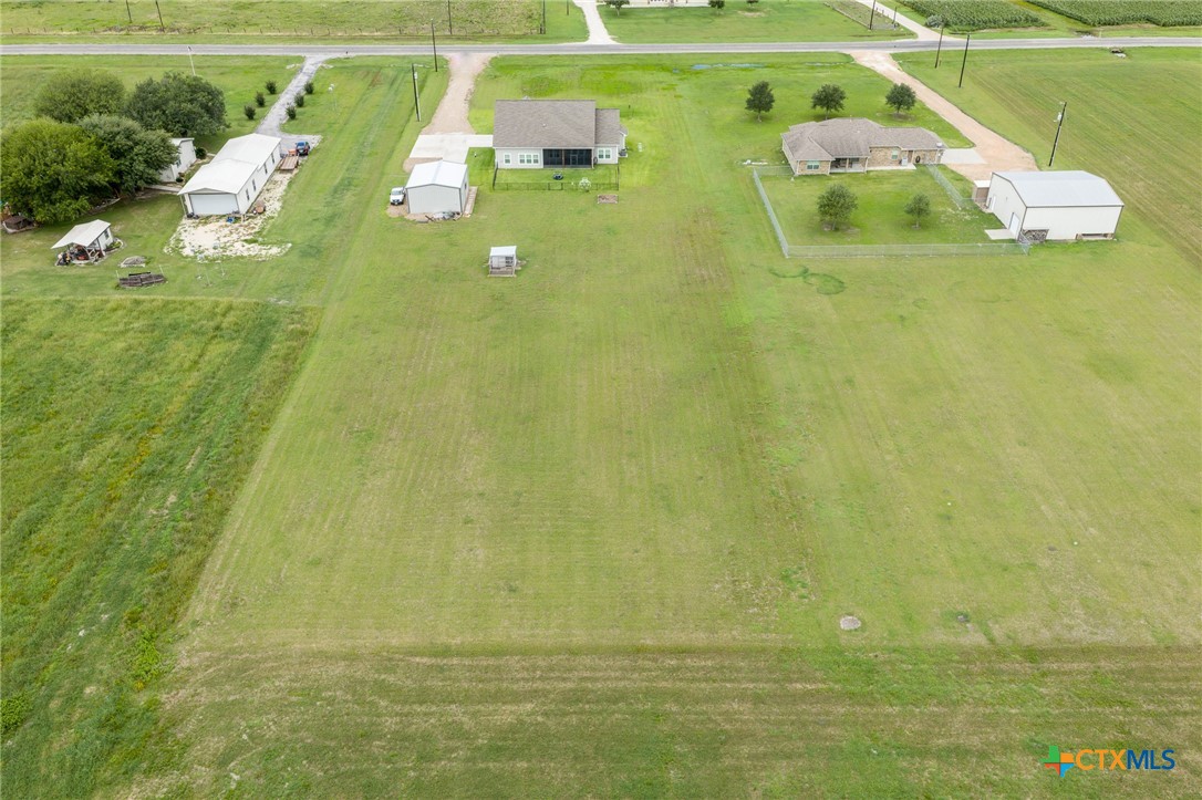 main property photo 37