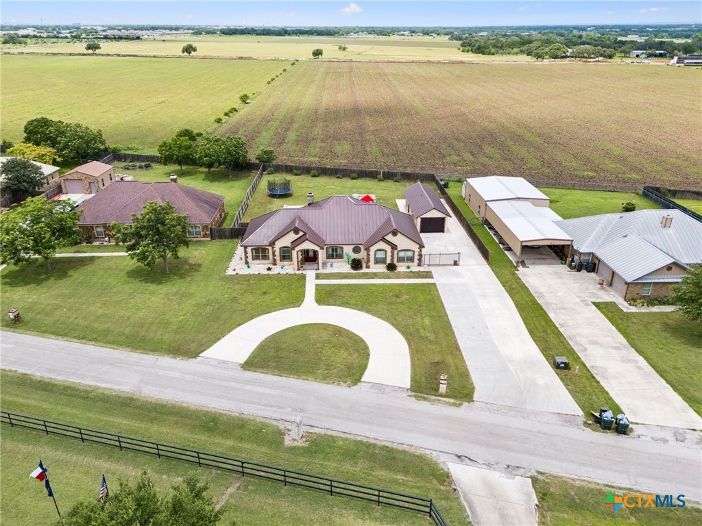 main property photo 46