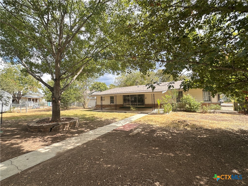 main property photo 31