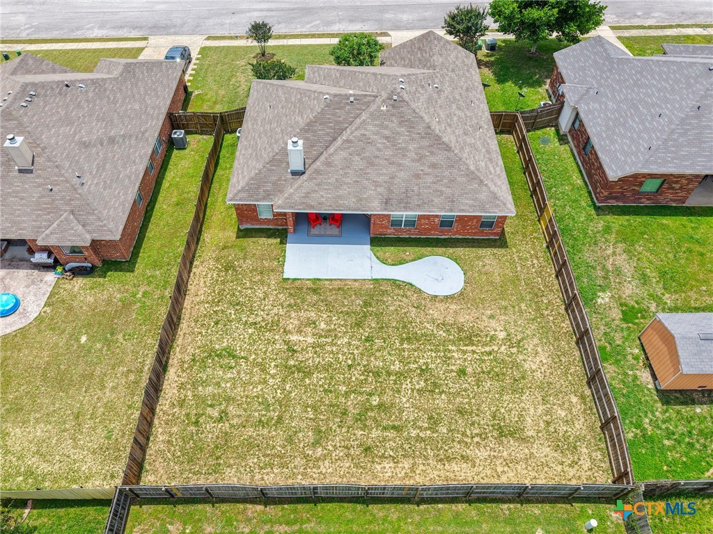 main property photo 30