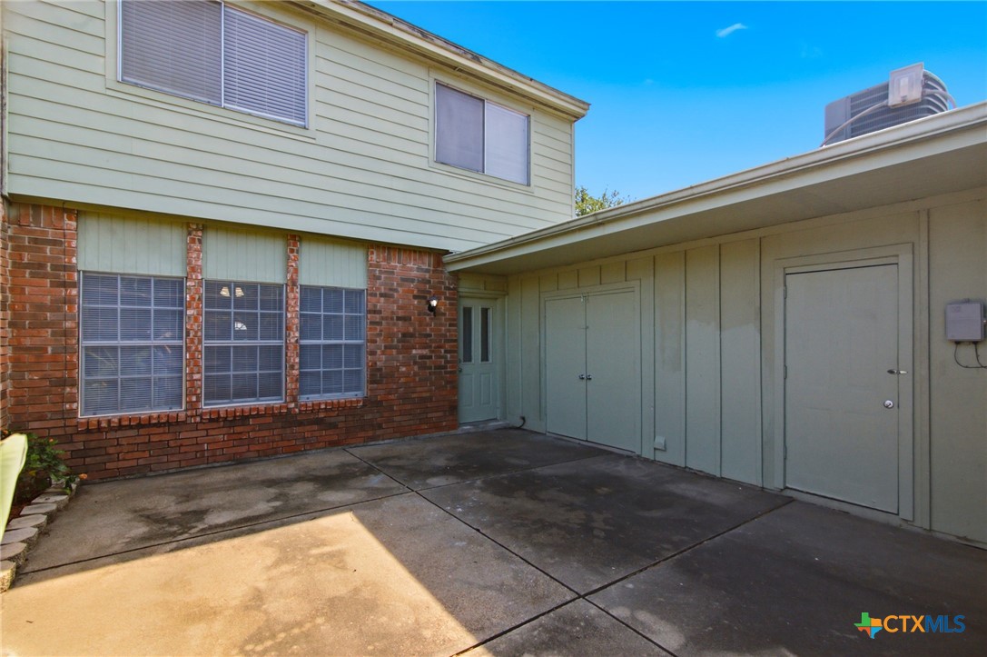 main property photo 22