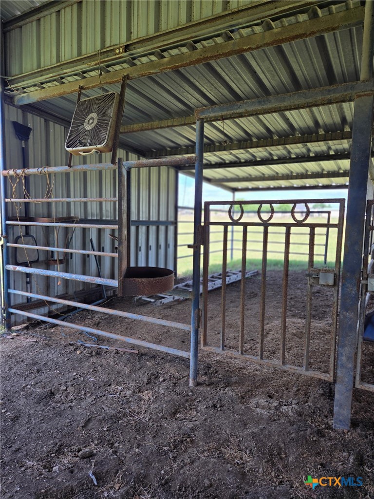 main property photo 29