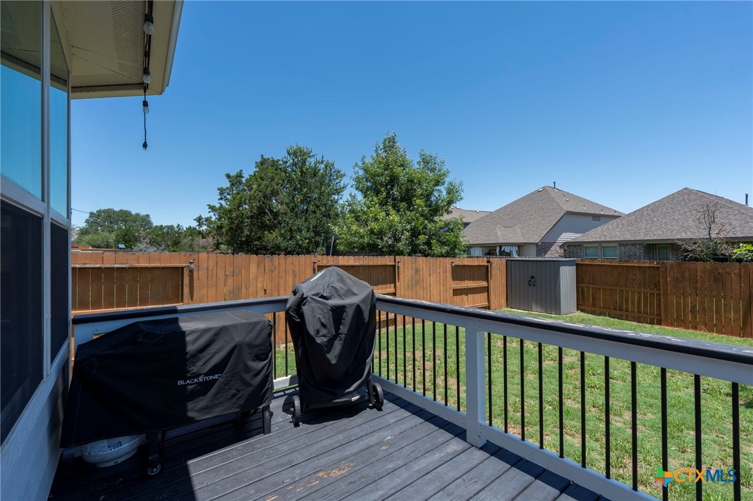 main property photo 29