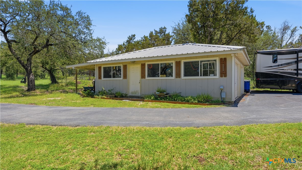 main property photo 4