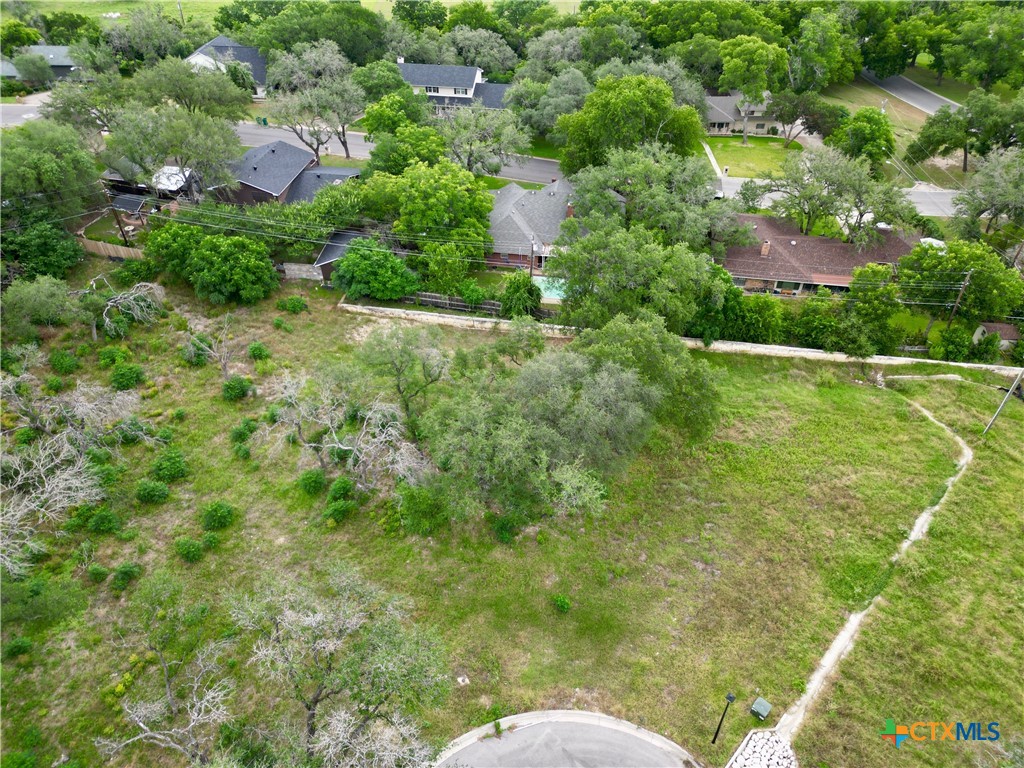 main property photo 9