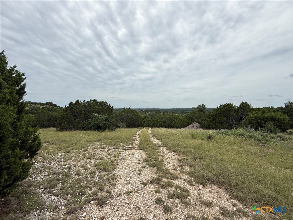 main property photo 25