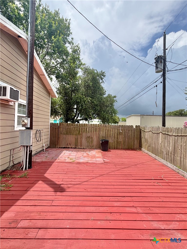 main property photo 45
