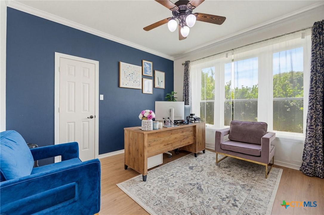 main property photo 13