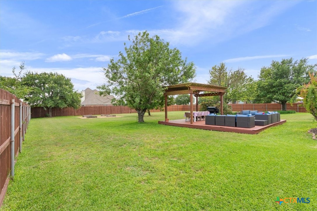 main property photo 36