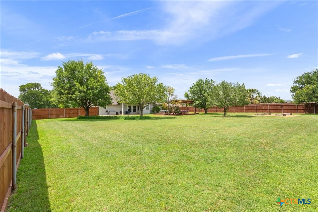 main property photo 39