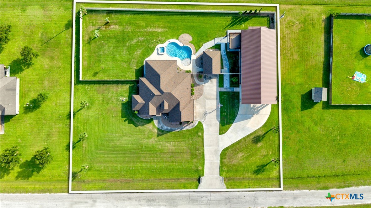 main property photo 47