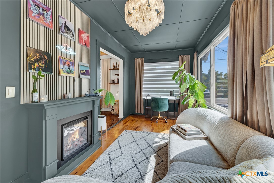main property photo 19