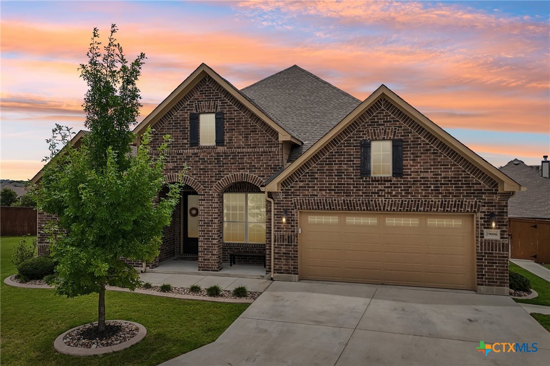 main property photo 28