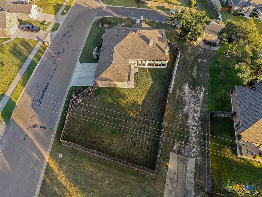 main property photo 34