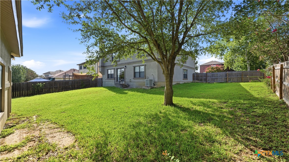 main property photo 41