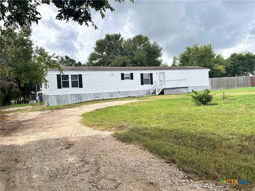 main property photo 33