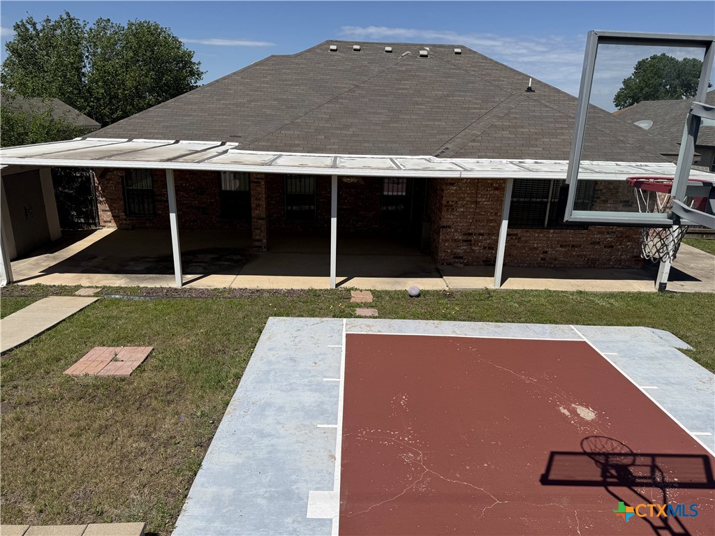 main property photo 12