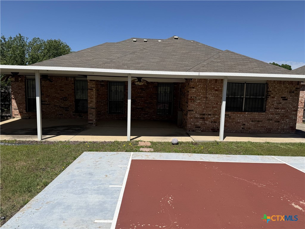 main property photo 17
