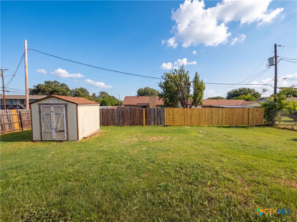 main property photo 13