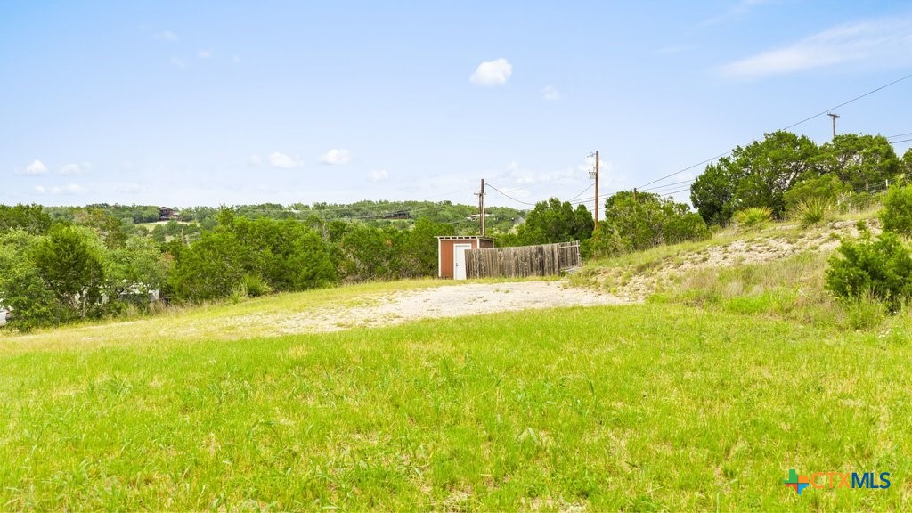 main property photo 37