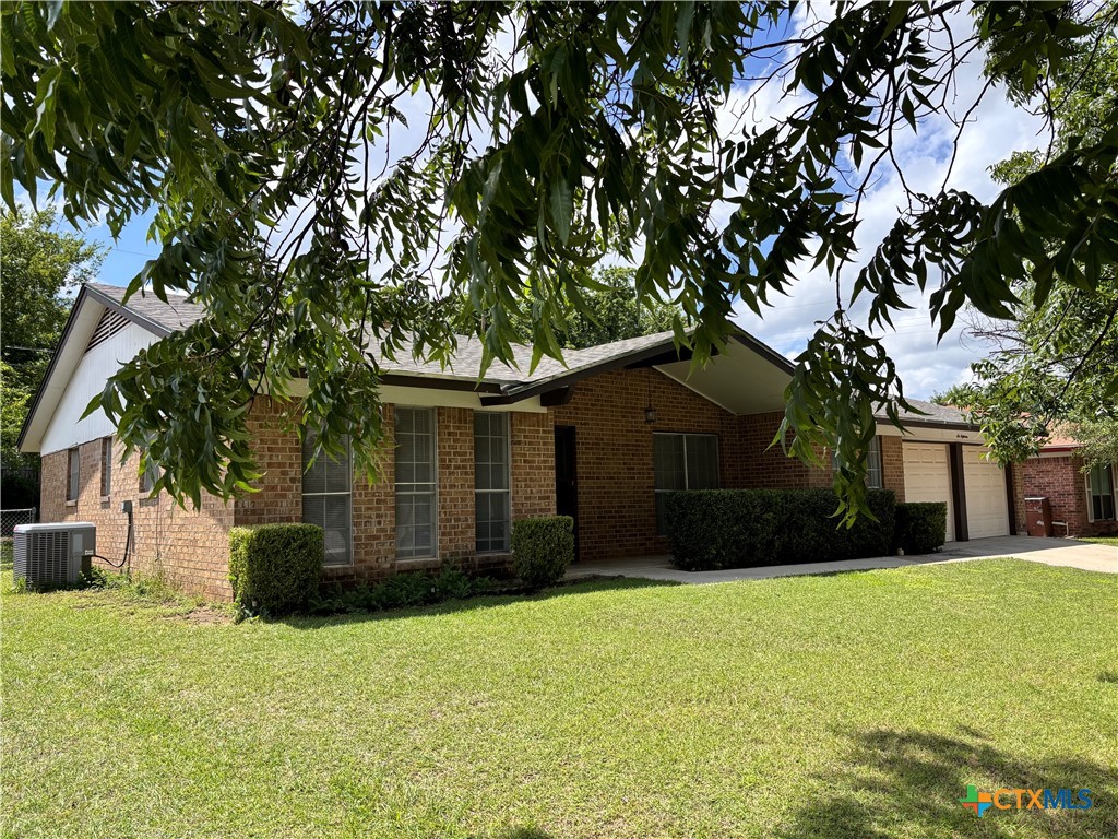 main property photo 26