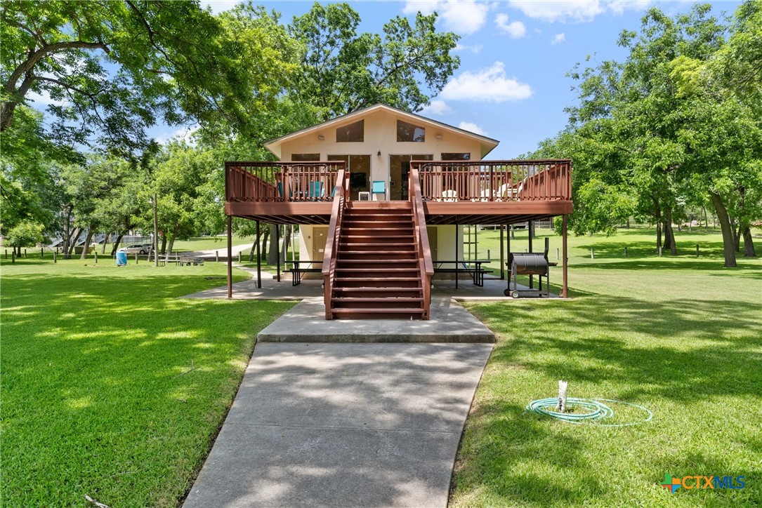 main property photo 9