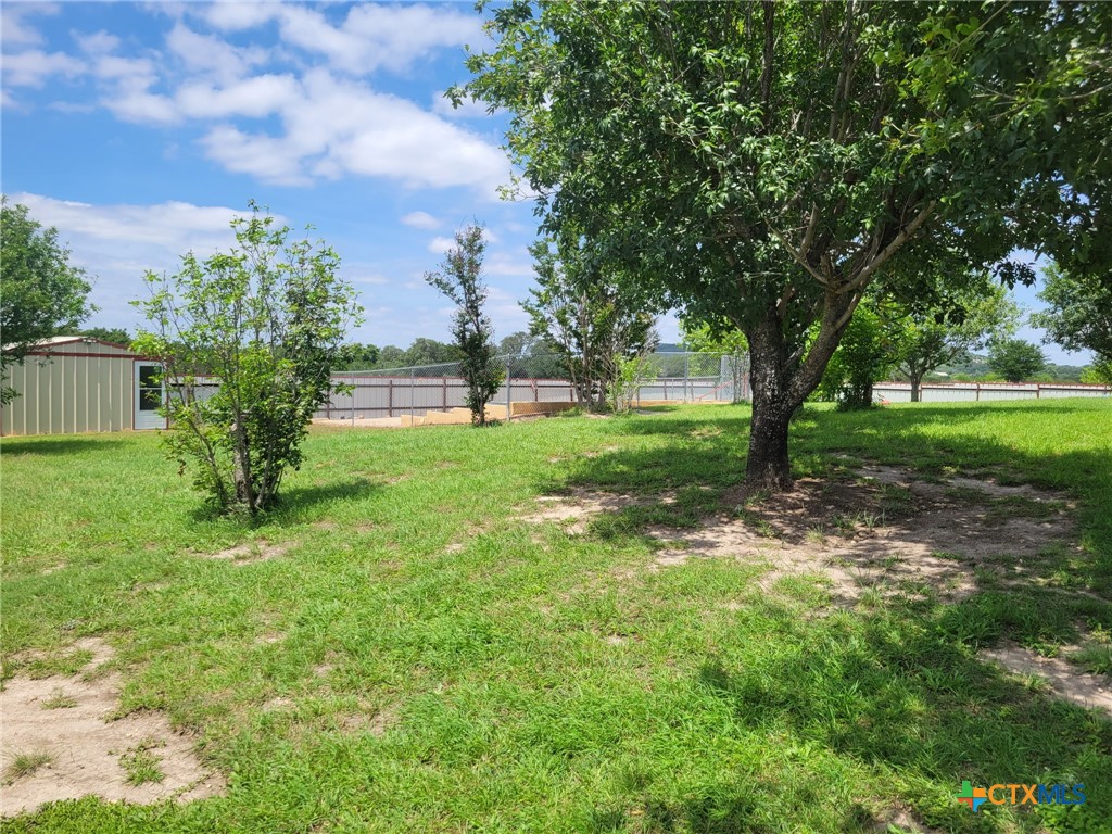 main property photo 21